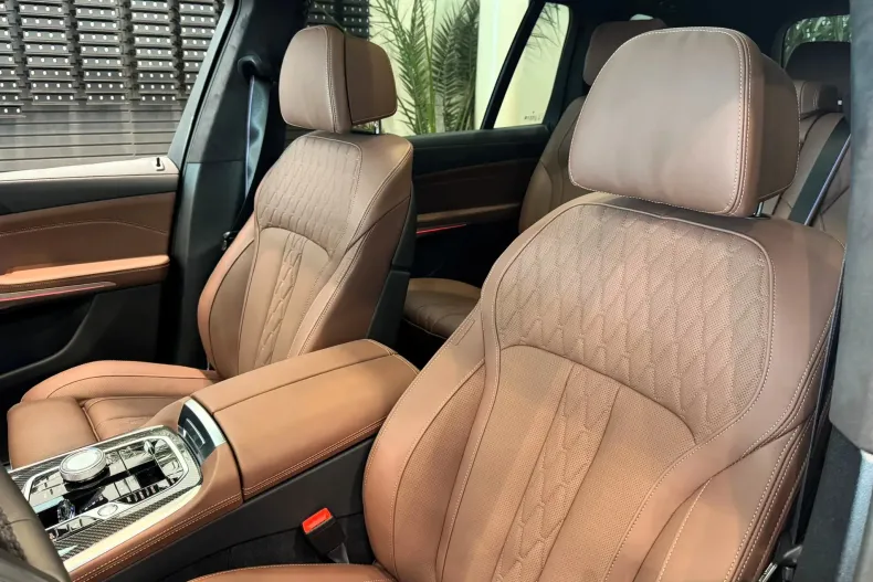 BMW X7 din 2025 cu 1 km - oferta BMW138783 - foto 11