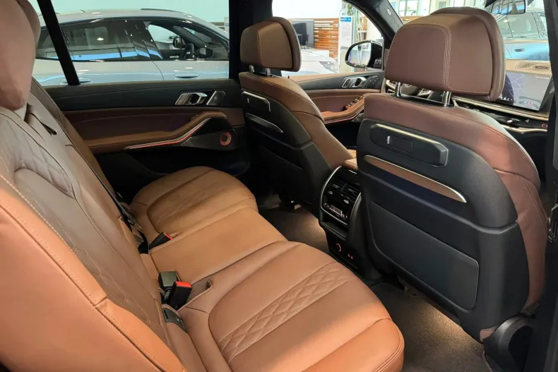 BMW X7 din 2025 cu 1 km - oferta BMW138783 - foto 18