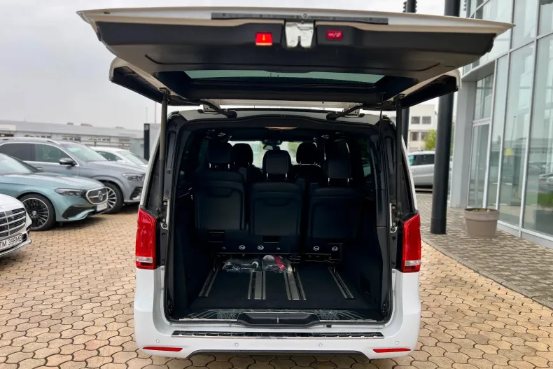 Mercedes-Benz EQV din 2023 cu 6.096 km - oferta MER138790 - foto 16