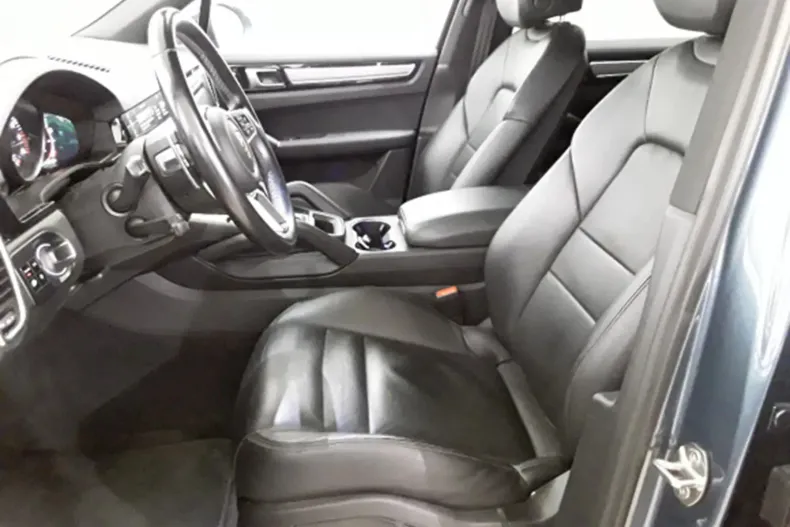 Porsche Cayenne din 2019 cu 145.700 km - oferta POR138794 - foto 9