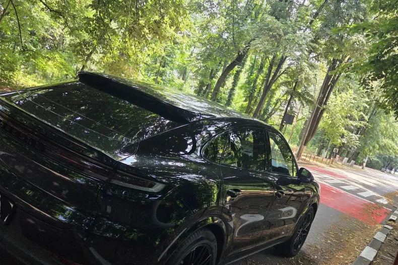 Porsche Cayenne Coupe din 2025 cu 4.500 km - oferta POR138795 - foto 9