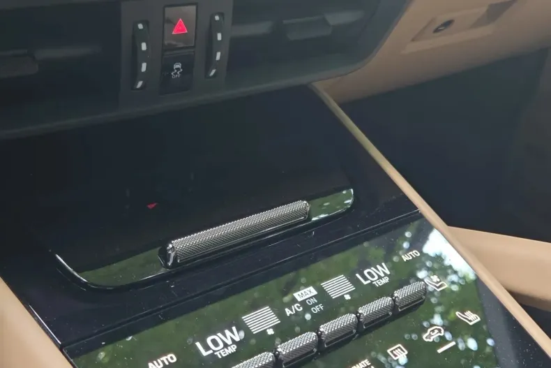 Porsche Cayenne Coupe din 2025 cu 4.500 km - oferta POR138795 - foto 14