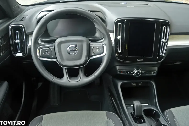 Volvo XC40 din 2021 cu 168.854 km - oferta VOL138799 - foto 26
