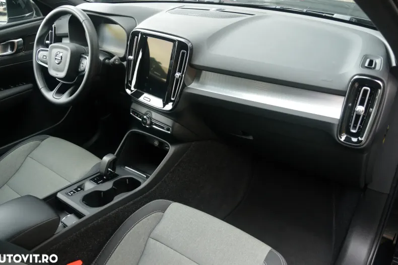 Volvo XC40 din 2021 cu 168.854 km - oferta VOL138799 - foto 27