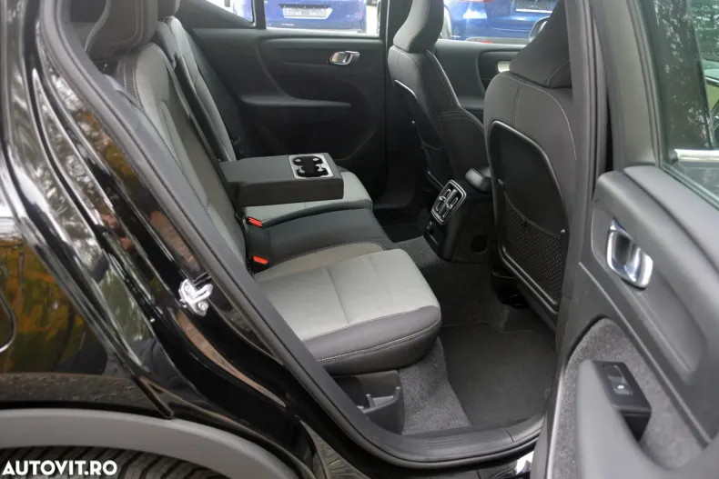 Volvo XC40 din 2021 cu 168.854 km - oferta VOL138799 - foto 29
