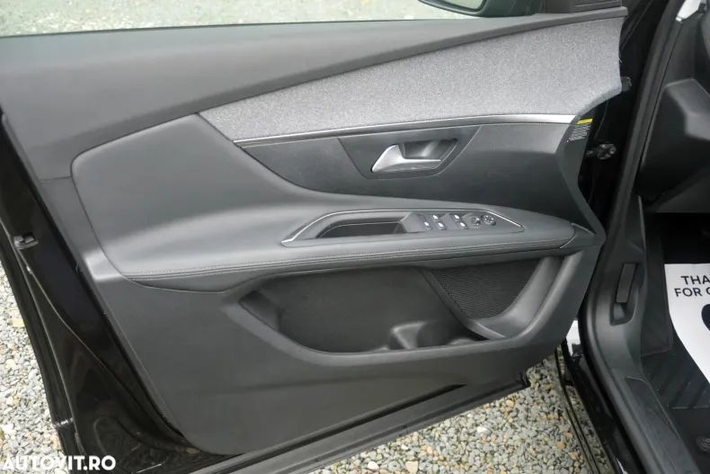 Peugeot 3008 din 2019 cu 136.402 km - oferta PEU138804 - foto 31