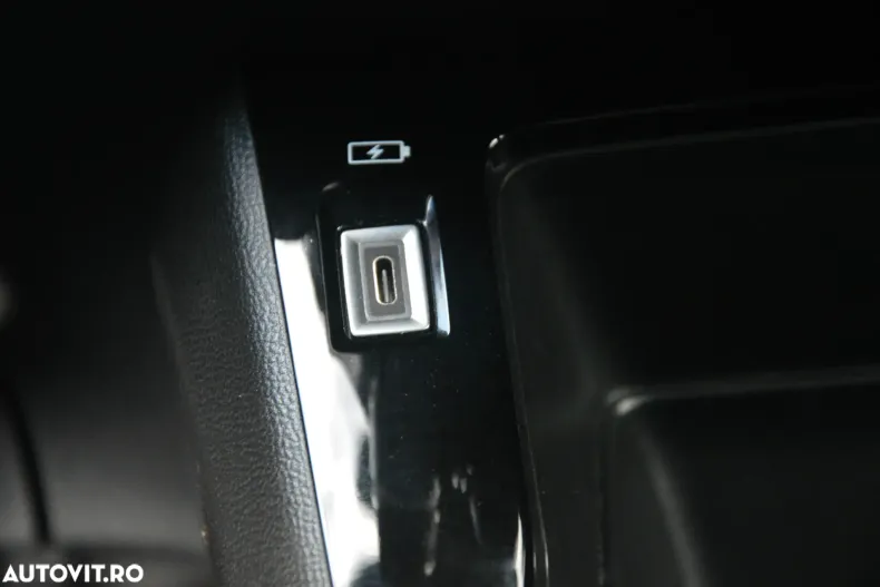 Peugeot 2008 din 2022 cu 168.518 km - oferta PEU138822 - foto 38