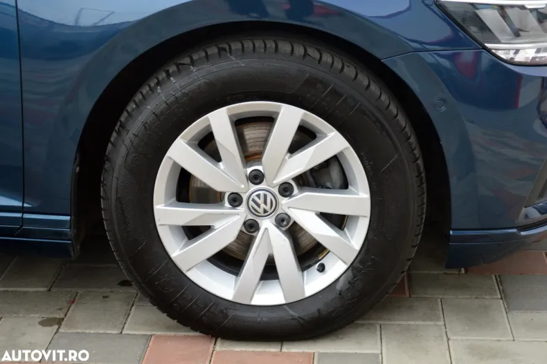 Volkswagen Passat din 2020 cu 174.985 km - oferta VOL138826 - foto 37