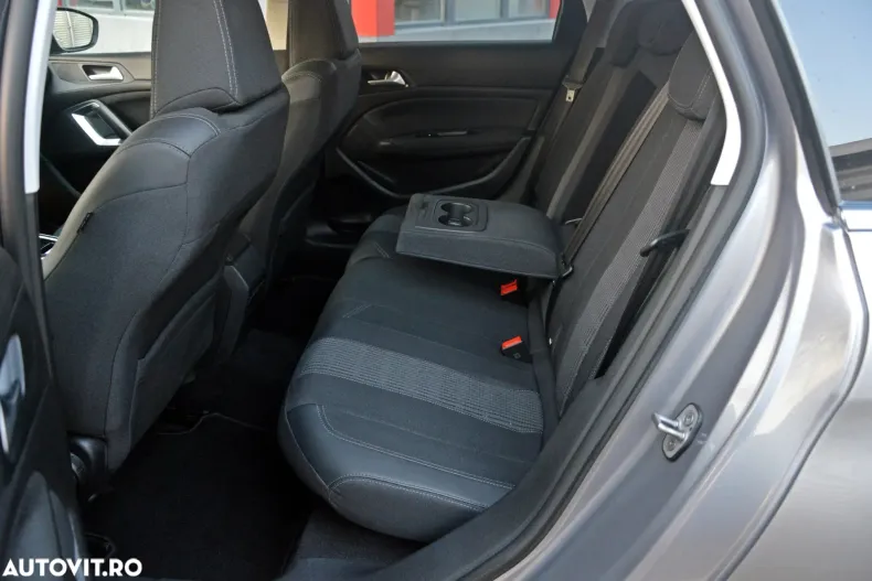Peugeot 308 din 2019 cu 147.059 km - oferta PEU138829 - foto 7