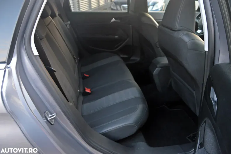 Peugeot 308 din 2019 cu 147.059 km - oferta PEU138829 - foto 26