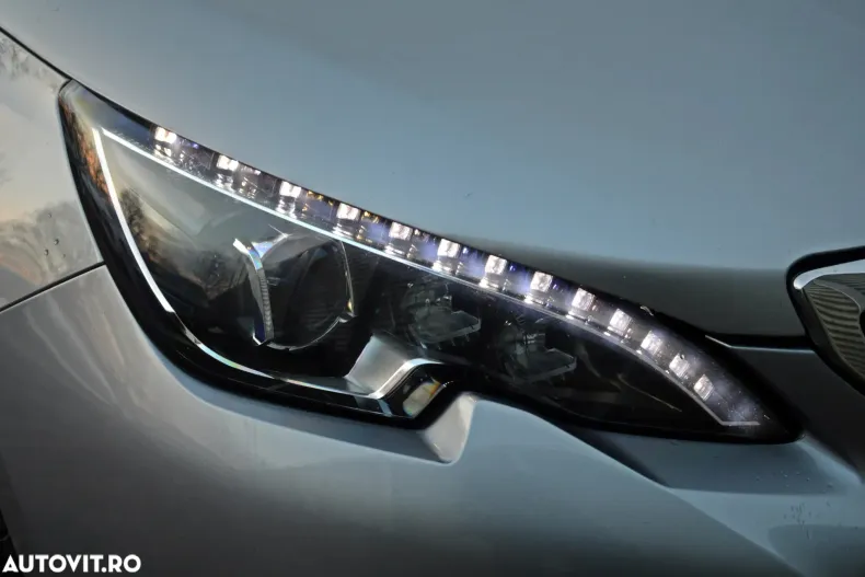 Peugeot 308 din 2019 cu 147.059 km - oferta PEU138829 - foto 38