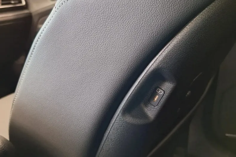 Kia Sportage din 2024 cu 5 km - oferta KIA138841 - foto 7