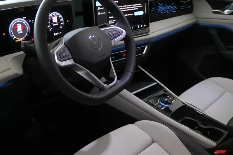 Volkswagen Tiguan din 2025 cu 5.842 km - oferta VOL138849 - foto 19