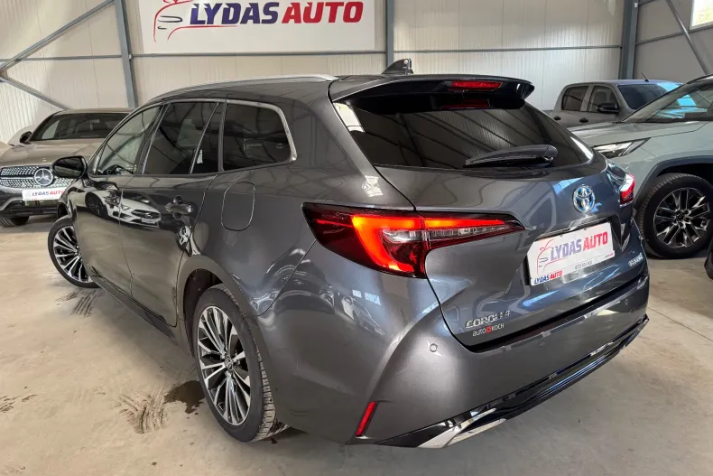 Toyota Corolla din 2023 cu 49.000 km - oferta TOY138854 - foto 3