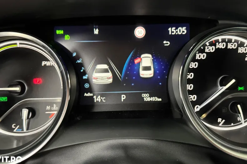 Toyota Camry din 2023 cu 108.000 km - oferta TOY138856 - foto 8