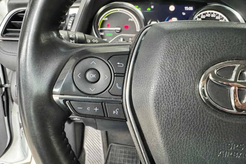 Toyota Camry din 2023 cu 108.000 km - oferta TOY138856 - foto 9