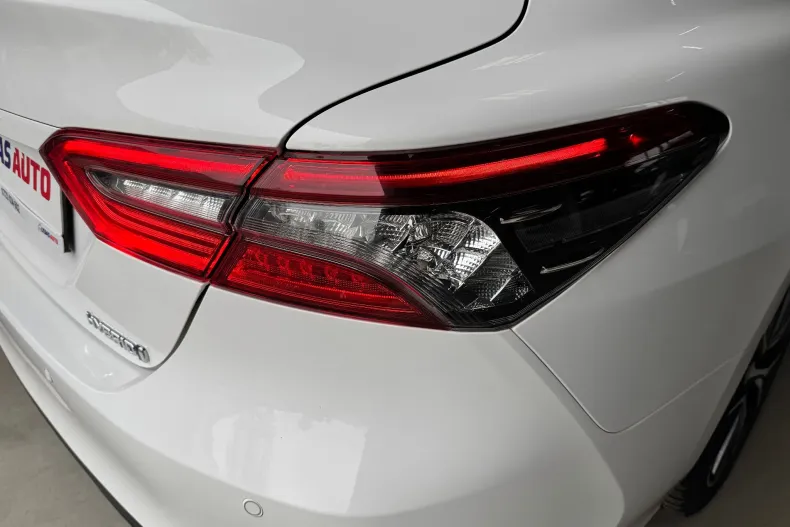 Toyota Camry din 2023 cu 108.000 km - oferta TOY138856 - foto 21