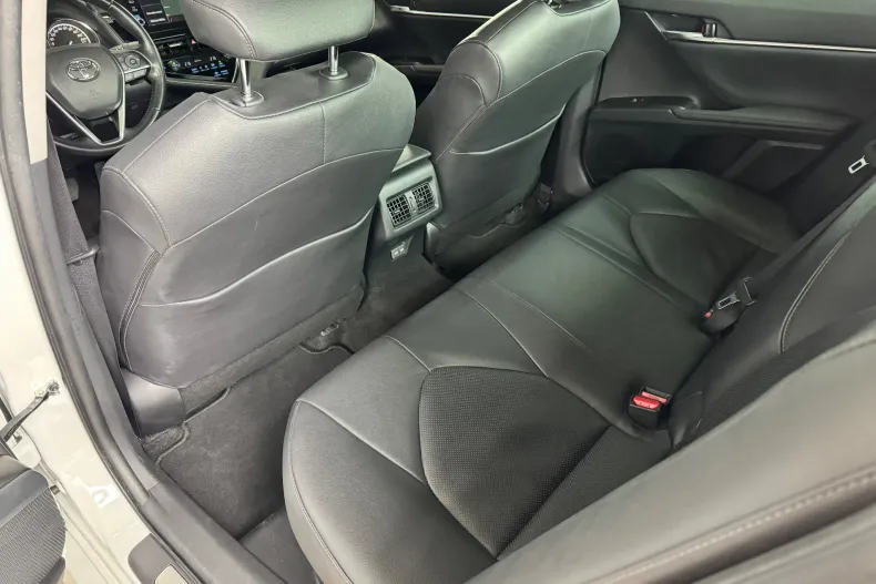 Toyota Camry din 2023 cu 108.000 km - oferta TOY138856 - foto 24