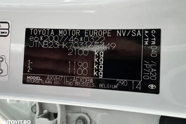 Toyota Camry din 2023 cu 108.000 km - oferta TOY138856 - foto 27