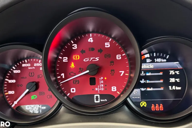 Porsche Macan din 2020 cu 102.000 km - oferta POR138858 - foto 6