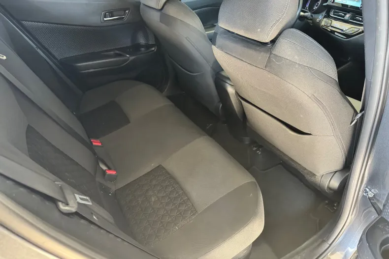 Toyota C-HR din 2021 cu 115.000 km - oferta TOY138860 - foto 16