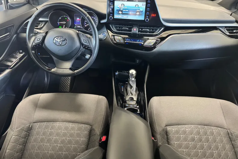 Toyota C-HR din 2021 cu 115.000 km - oferta TOY138860 - foto 17
