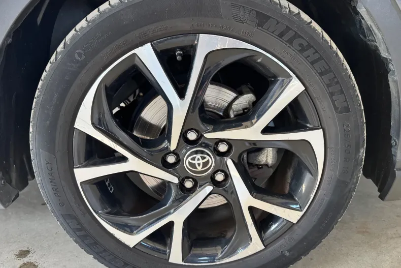 Toyota C-HR din 2021 cu 115.000 km - oferta TOY138860 - foto 24