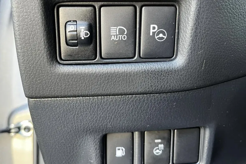 Toyota C-HR din 2020 cu 89.000 km - oferta TOY138864 - foto 17