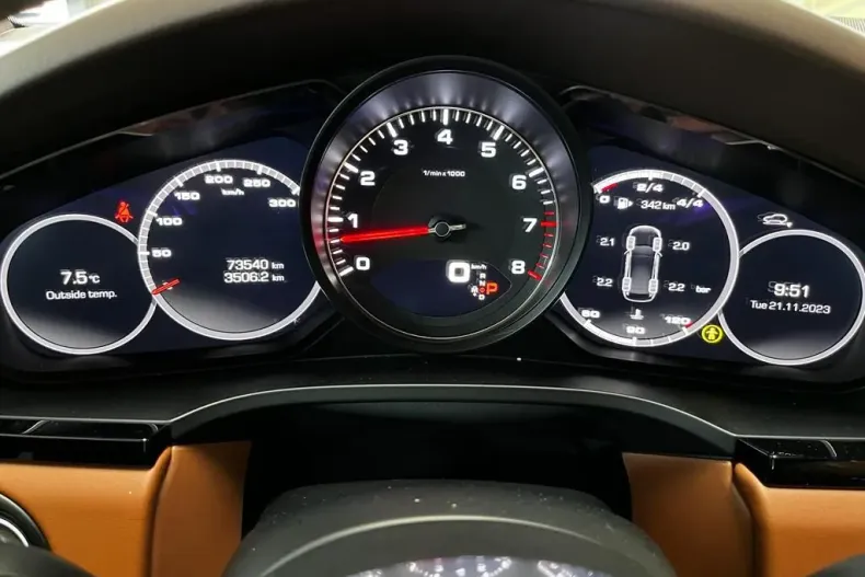 Porsche Cayenne din 2019 cu 102.000 km - oferta POR138869 - foto 7