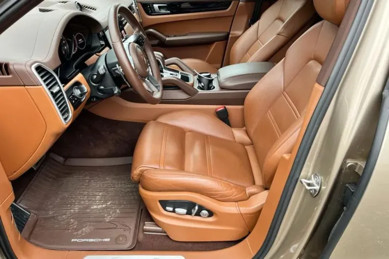 Porsche Cayenne din 2019 cu 102.000 km - oferta POR138869 - foto 24