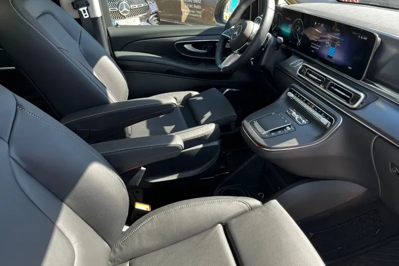 Mercedes-Benz EQV din 2025 cu 3.000 km - oferta MER138874 - foto 6