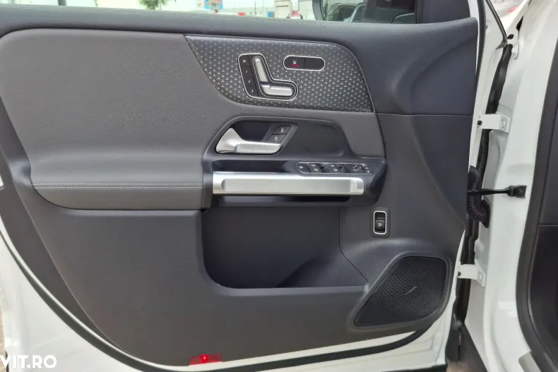 Mercedes-Benz EQB din 2025 cu 3.000 km - oferta MER138875 - foto 12