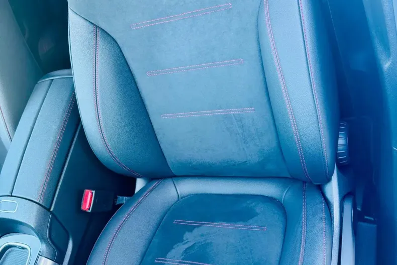 Mercedes-Benz GLA din 2024 cu 3.000 km - oferta MER138884 - foto 13