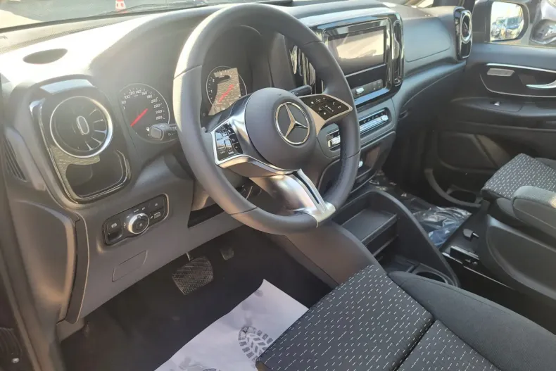 Mercedes-Benz Vito din 2024 cu 3.000 km - oferta MER138886 - foto 6