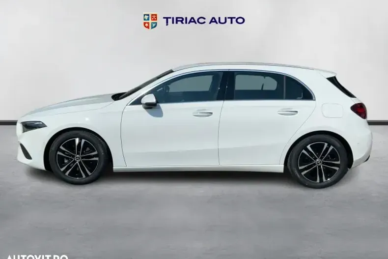 Mercedes-Benz A din 2024 cu 4.000 km - oferta MER138887 - foto 2