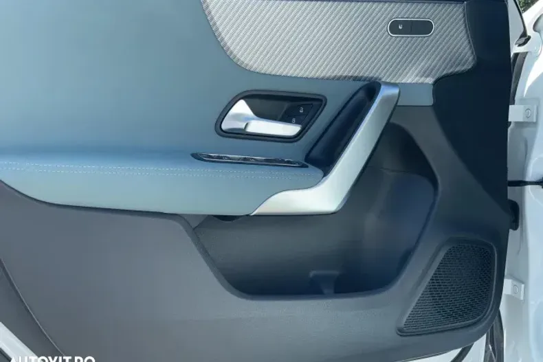 Mercedes-Benz A din 2024 cu 4.000 km - oferta MER138887 - foto 11