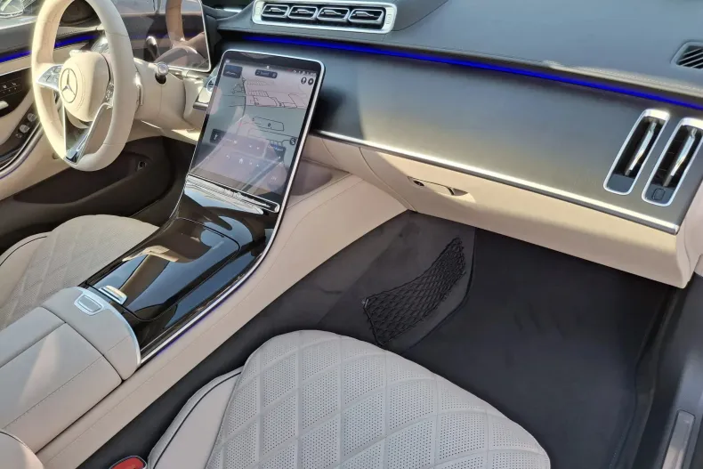 Mercedes-Benz S din 2024 cu 5.000 km - oferta MER138888 - foto 11