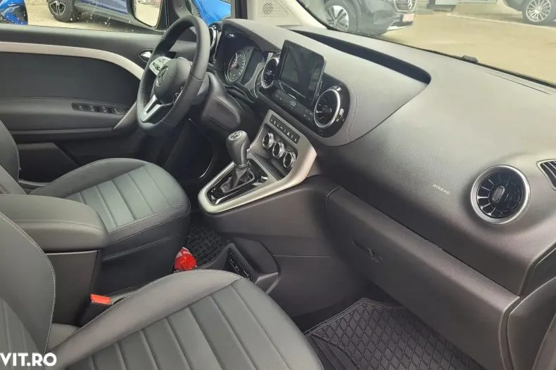 Mercedes-Benz EQT din 2023 cu 3.000 km - oferta MER138890 - foto 12