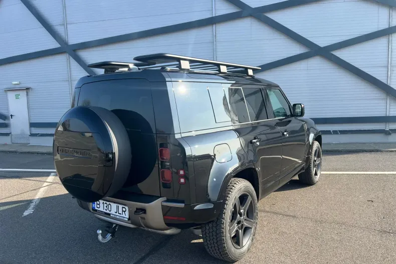 Land Rover Defender din 2024 cu 8.000 km - oferta LAN138895 - foto 2
