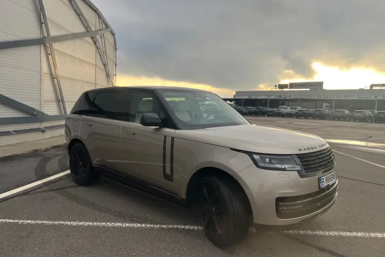 Land Rover Range Rover din 2023 cu 20.000 km - oferta LAN138896 - foto 12