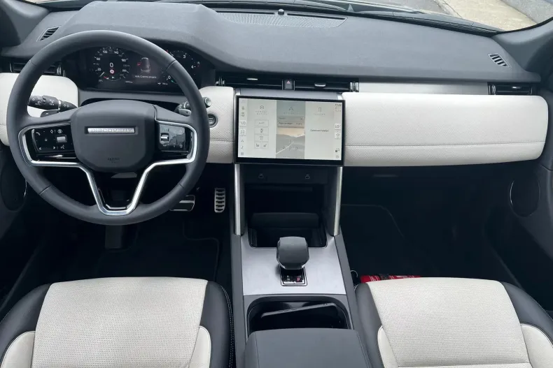 Land Rover Discovery Sport din 2023 cu 22.000 km - oferta LAN138898 - foto 4