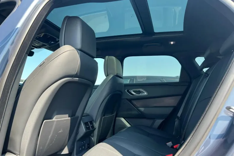 Land Rover Range Rover Velar din 2023 cu 18.000 km - oferta LAN138902 - foto 5