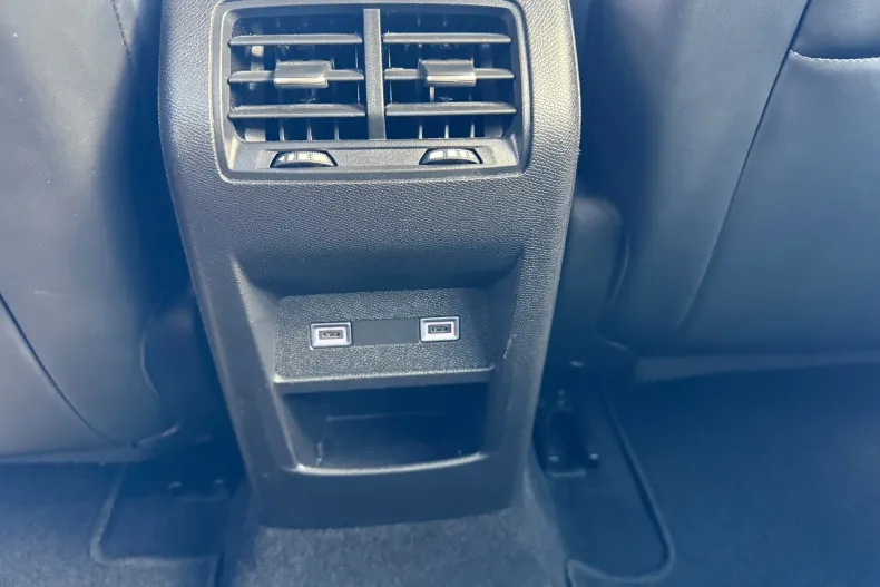 Peugeot 408 din 2023 cu 41.300 km - oferta PEU138910 - foto 22