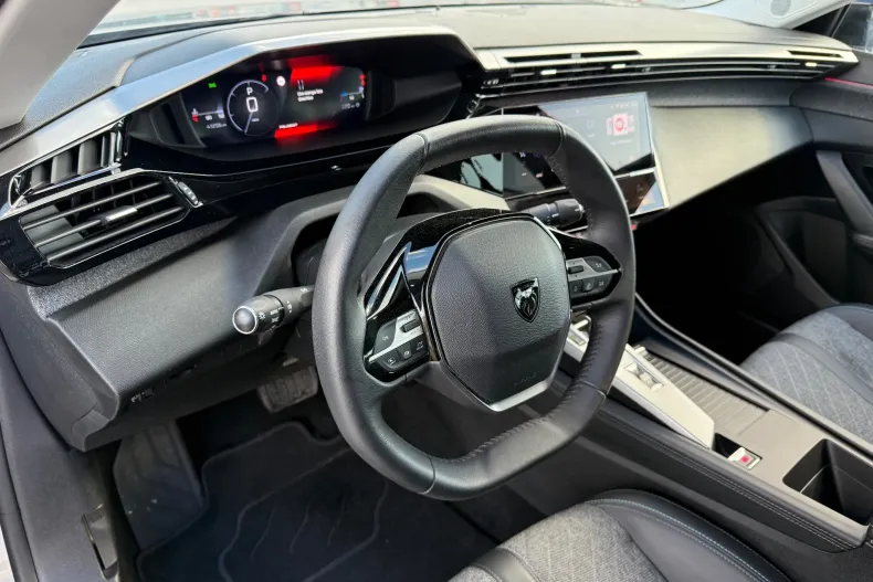 Peugeot 408 din 2023 cu 41.300 km - oferta PEU138910 - foto 25