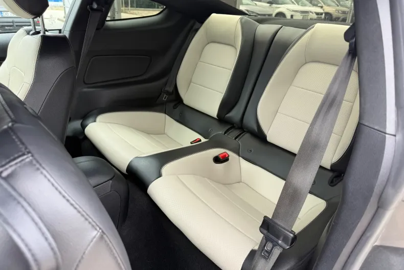 Ford Mustang din 2020 cu 62.500 km - oferta FOR138912 - foto 7