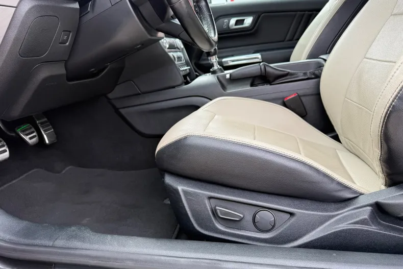 Ford Mustang din 2020 cu 62.500 km - oferta FOR138912 - foto 18