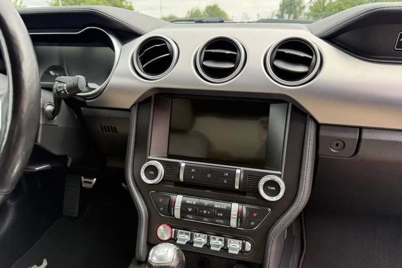 Ford Mustang din 2020 cu 62.500 km - oferta FOR138912 - foto 22