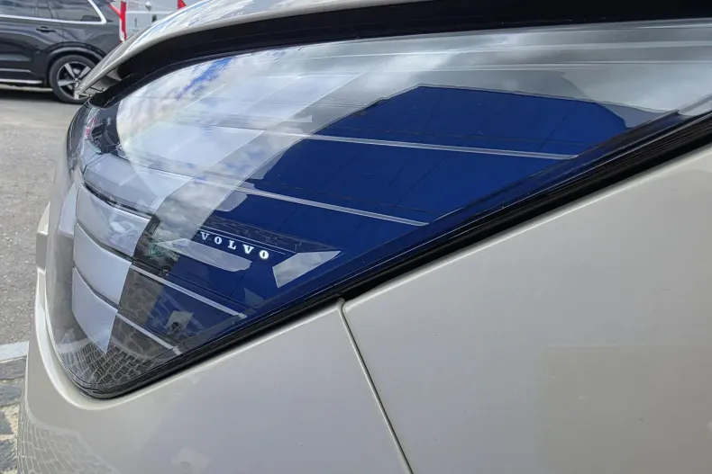 Volvo EX90 din 2024 cu 760 km - oferta VOL138923 - foto 18