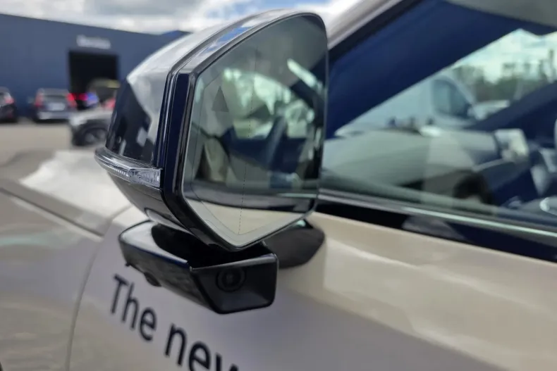 Volvo EX90 din 2024 cu 760 km - oferta VOL138923 - foto 21