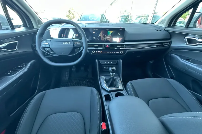 Kia Sportage din 2025 cu 5 km - oferta KIA138934 - foto 7